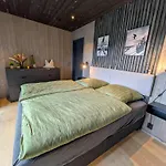 펜션 With Sauna At The Foot Of Lifjell *