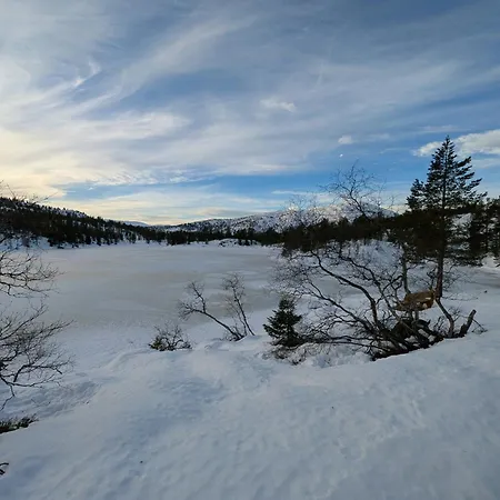 With Sauna At The Foot Of Lifjell 노토덴